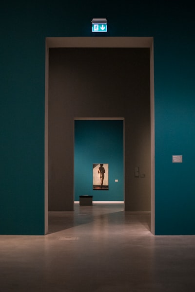 Building interior photograph
