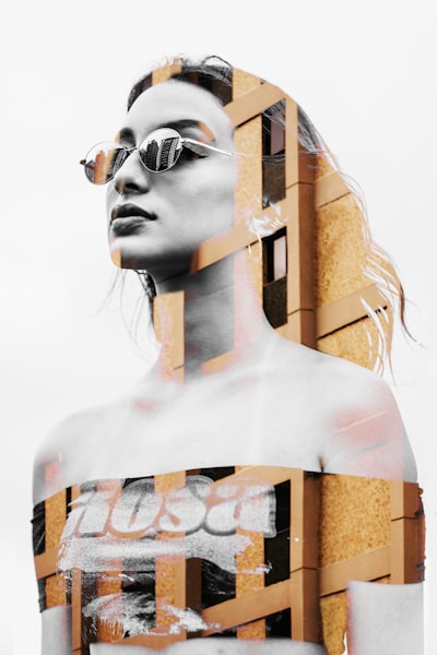 Woman wearing sunglasses