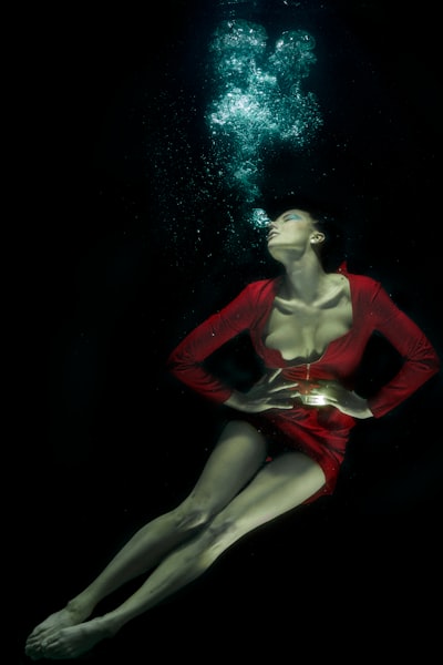 underwater portrait