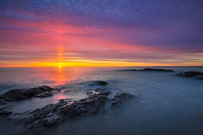 Sunrise over Lake Superior near Black Rocks