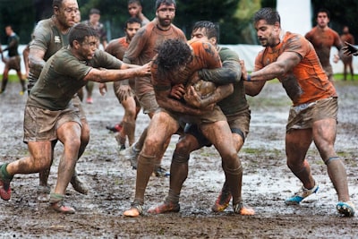 Durante un partido entre el Club de Rugby Málaga y el Económicas Rugby Málaga celebrado en el Bahia’s Park de Marbella.